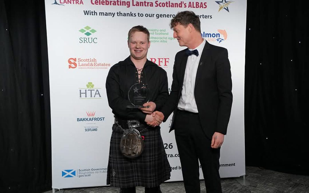 Pre-apprentice Luke lifts ALBAS award